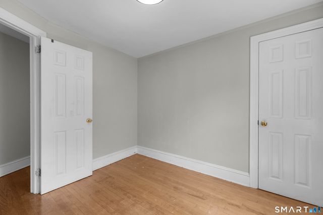 43 Crescent Avenue, Farmington, CT 06032