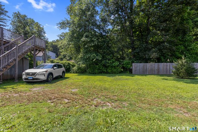 43 Crescent Avenue, Farmington, CT 06032