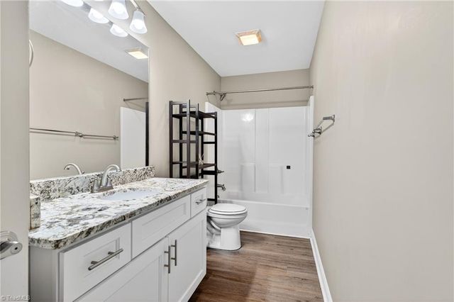 240 Londelle Lane, Asheboro, NC 27205