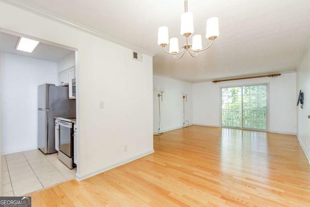 3005 Seven Pines Lane 201, Atlanta, GA 30339