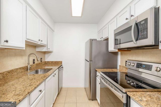 3005 Seven Pines Lane 201, Atlanta, GA 30339