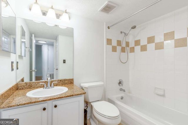 3005 Seven Pines Lane 201, Atlanta, GA 30339