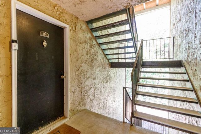 3005 Seven Pines Lane 201, Atlanta, GA 30339