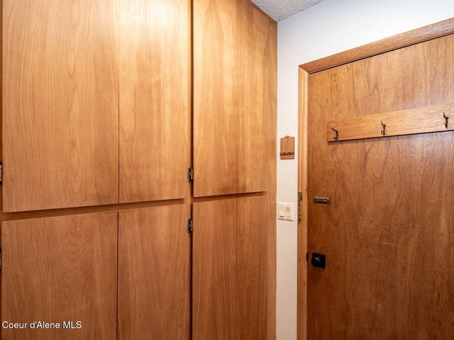 6655 Buchanan St, Bonners Ferry, ID 83805