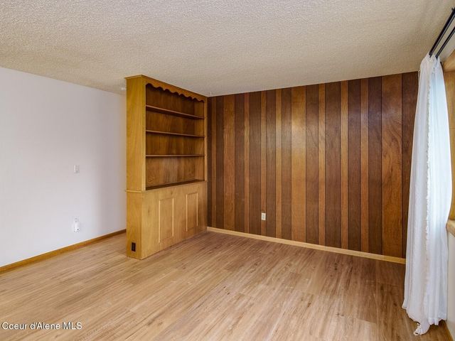 6655 Buchanan St, Bonners Ferry, ID 83805