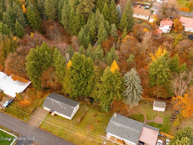6655 Buchanan St, Bonners Ferry, ID 83805