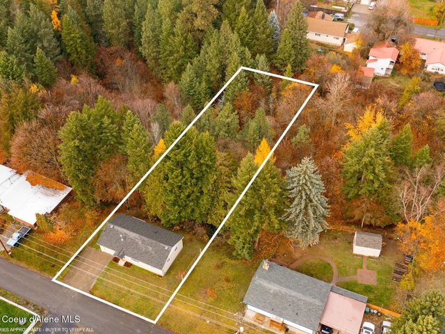 6655 Buchanan St, Bonners Ferry, ID 83805