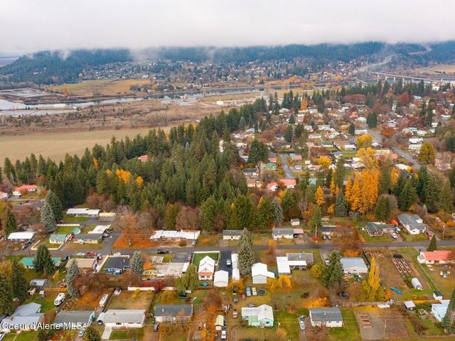 6655 Buchanan St, Bonners Ferry, ID 83805