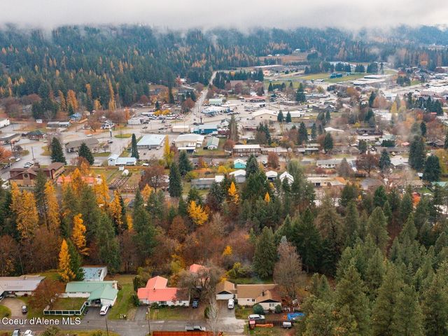 6655 Buchanan St, Bonners Ferry, ID 83805