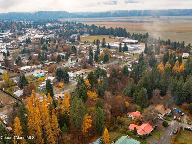 6655 Buchanan St, Bonners Ferry, ID 83805