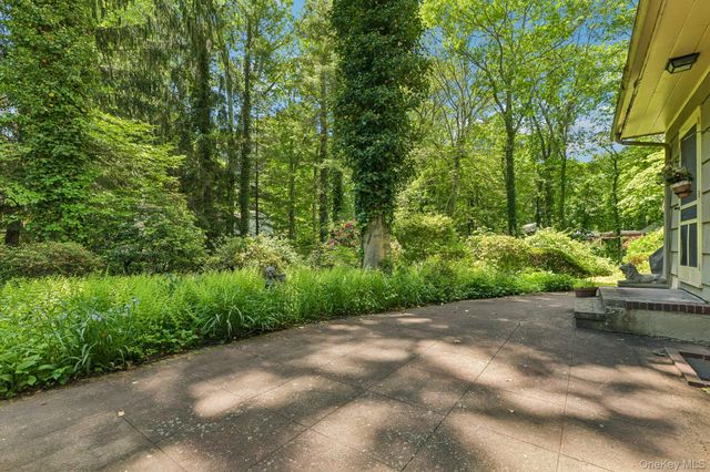 47 Mayfair Drive, Huntington, NY 11743
