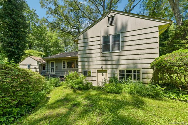 47 Mayfair Drive, Huntington, NY 11743