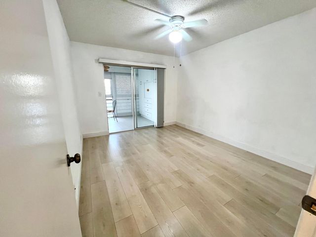 3084 Oakridge U, Deerfield Beach, FL 33442