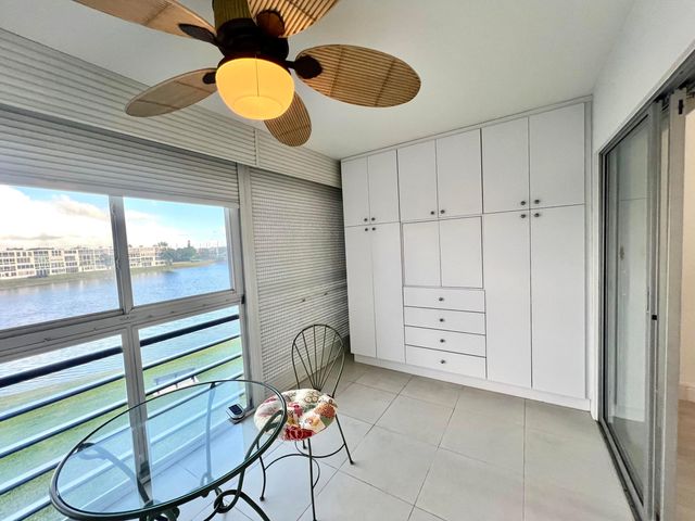 3084 Oakridge U, Deerfield Beach, FL 33442