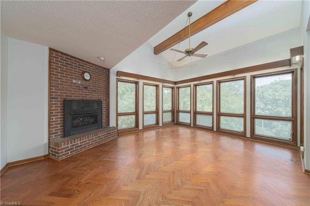 1907 Hennings Road, East Bend, NC 27018