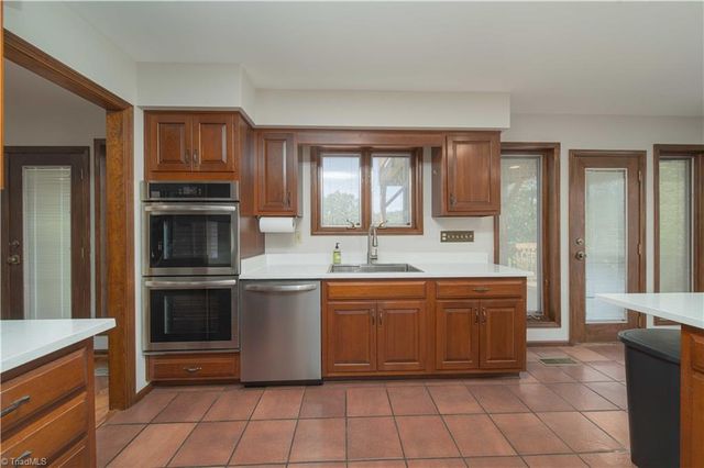 1907 Hennings Road, East Bend, NC 27018