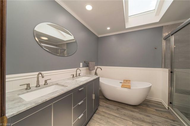 1907 Hennings Road, East Bend, NC 27018