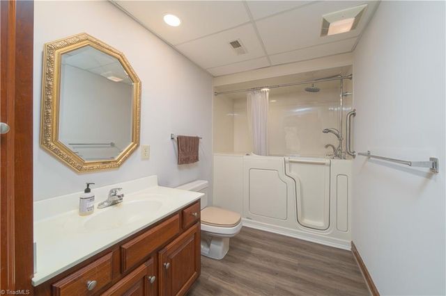 1907 Hennings Road, East Bend, NC 27018