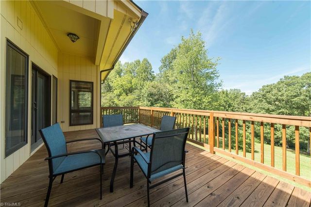 1907 Hennings Road, East Bend, NC 27018