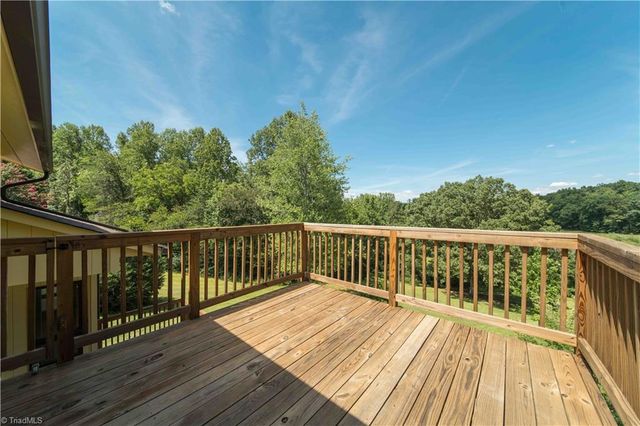 1907 Hennings Road, East Bend, NC 27018