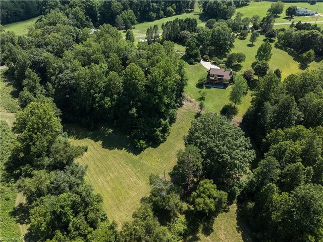1907 Hennings Road, East Bend, NC 27018