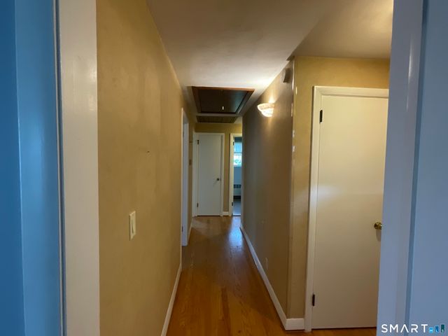 25 Medford Street, Glastonbury, CT 06033