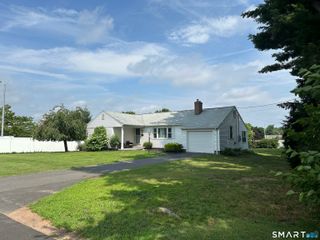 25 Medford Street, Glastonbury, CT 06033