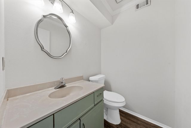600 Bagby Avenue 2C, Waco, TX 76706