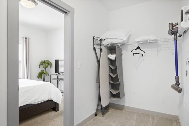 804 Riverfront Pkwy Apt 302, Chattanooga, TN 37402