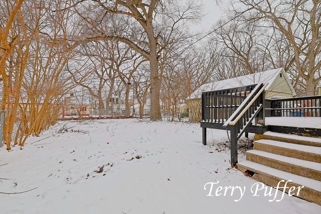 3025 Waalkes Street, Muskegon Heights City, MI 49444