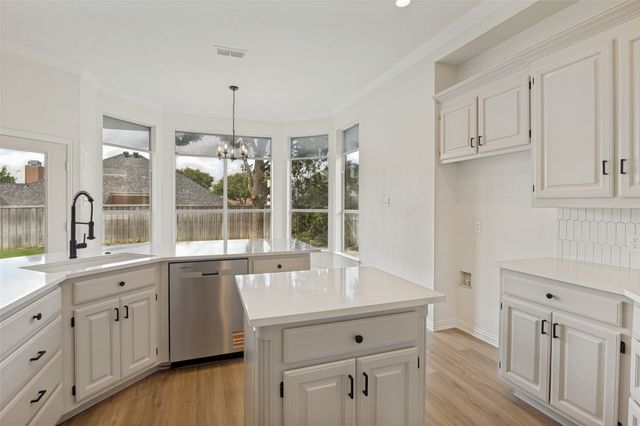 2110 Chrisman Trail, Mansfield, TX 76063