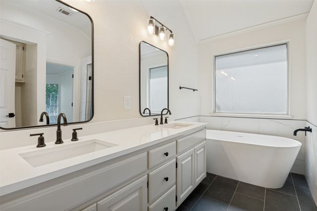 2110 Chrisman Trail, Mansfield, TX 76063