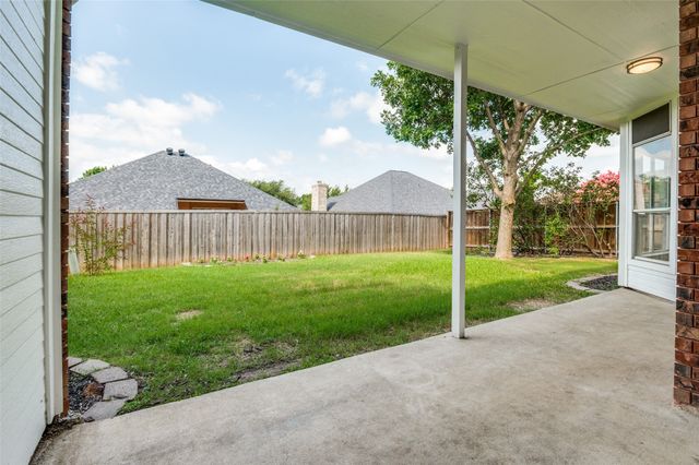 2110 Chrisman Trail, Mansfield, TX 76063