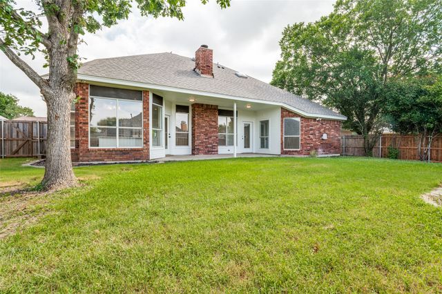 2110 Chrisman Trail, Mansfield, TX 76063