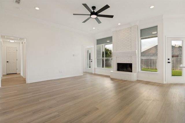 2110 Chrisman Trail, Mansfield, TX 76063