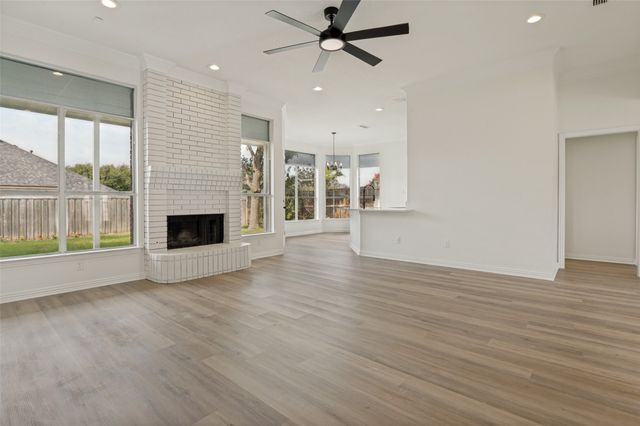 2110 Chrisman Trail, Mansfield, TX 76063
