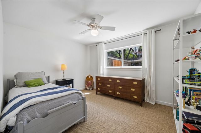 10914 Tupper Lake Drive, Houston, TX 77042