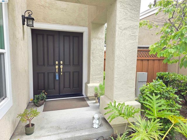 2850 Montair Way, Union City, CA 94587