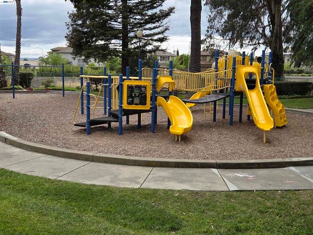 2850 Montair Way, Union City, CA 94587