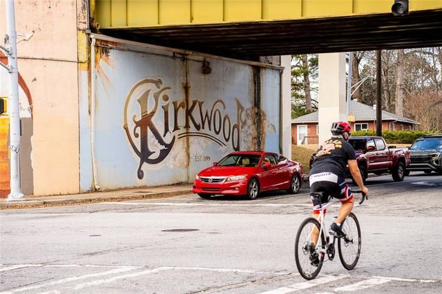 372 Clifford Avenue NE, Atlanta, GA 30317