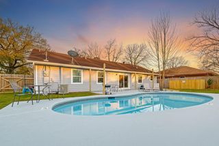 5330 Hialeah Drive, Houston, TX 77092