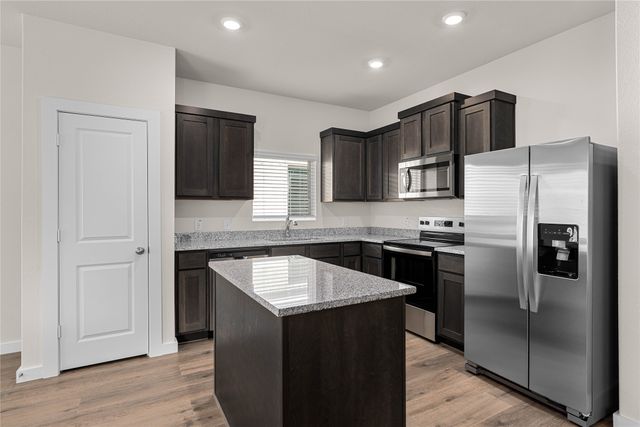 1707 Joshua Drive, Seagoville, TX 75159