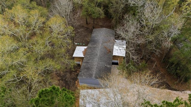 800 Rock Creek Drive, Willis, TX 77378