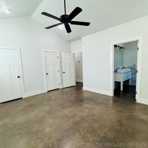 811 McLish Street, Ardmore, OK 73401