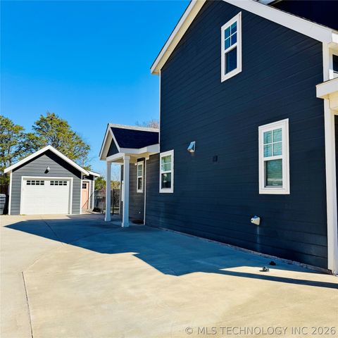 811 McLish Street, Ardmore, OK 73401