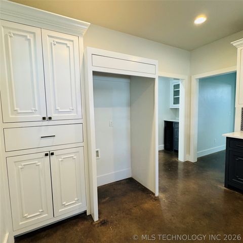 811 McLish Street, Ardmore, OK 73401