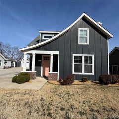 811 McLish Street, Ardmore, OK 73401