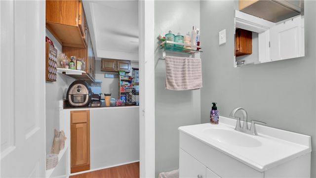 28 Myrtle Street, Rochester, NY 14606