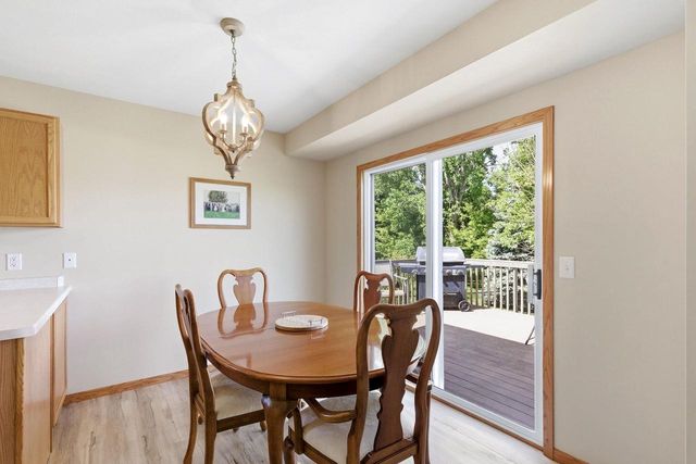 626 Meadowview Lane, Marshall, WI 53559