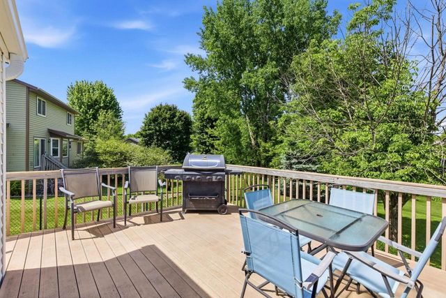 626 Meadowview Lane, Marshall, WI 53559